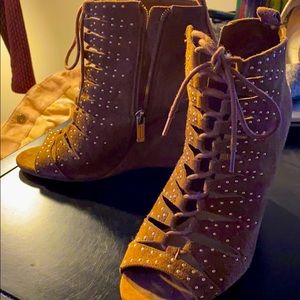 Jessica Simpson Wedge Shoes 6.5